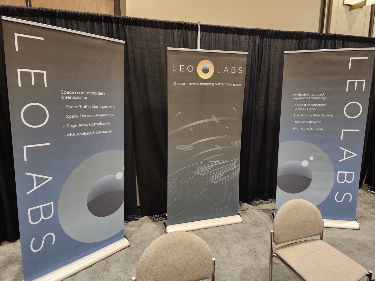 Retractable Banner (36x80)