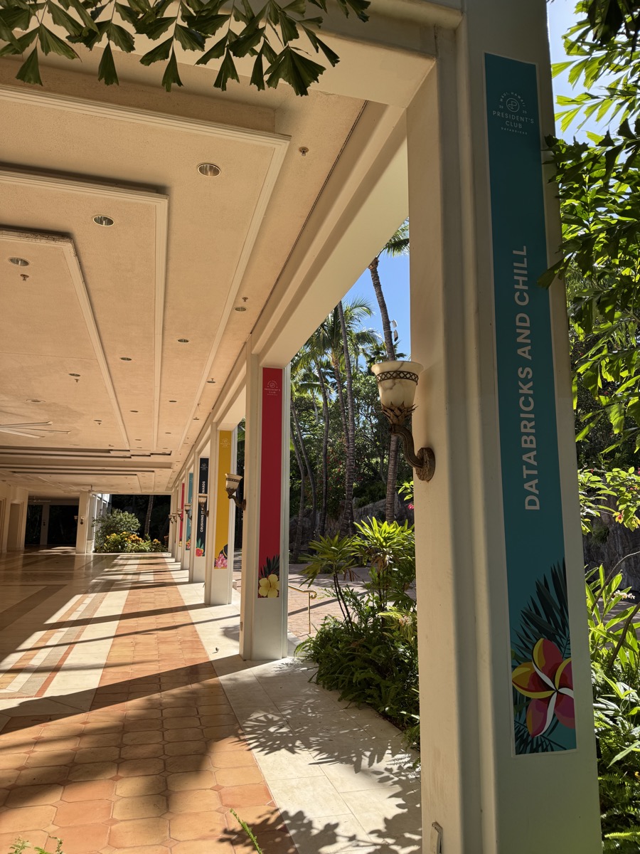 Column Mounts & Wraps